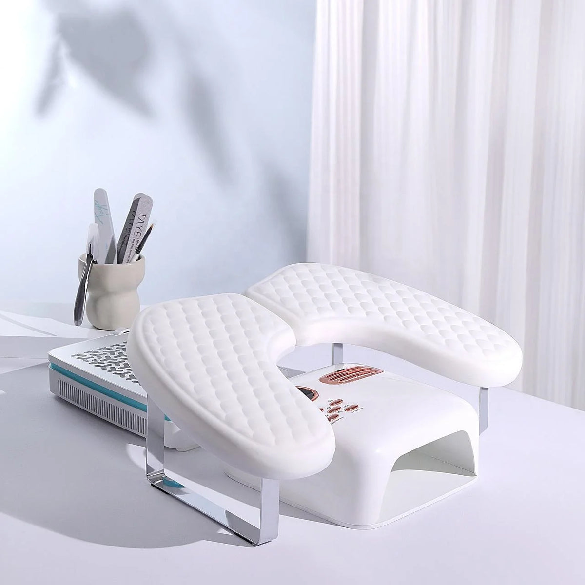 Nail Art Hand Pillow with Memory Foam Is Suitable for Nail Salons, Nail Salons at Home, and Professional Nail Tools