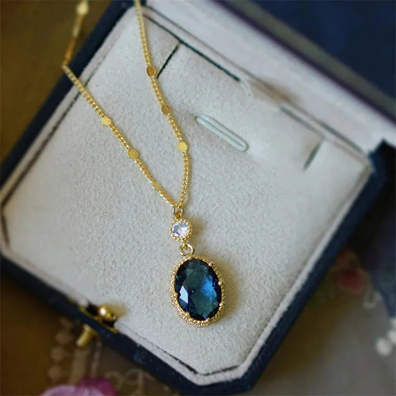 Collier avec pendentif ovale en pierre bleue en argent sterling 925, magnifique accessoire de mariage et de mariée, cadeau de bijoux fantaisie pour femme