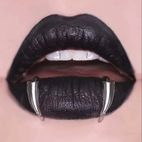 1 paire de faux piercings d’oreille en acier inoxydable, anneaux de lèvre à dents acérées, bijoux punk exagérés pour femme, bijoux de corps gothiques