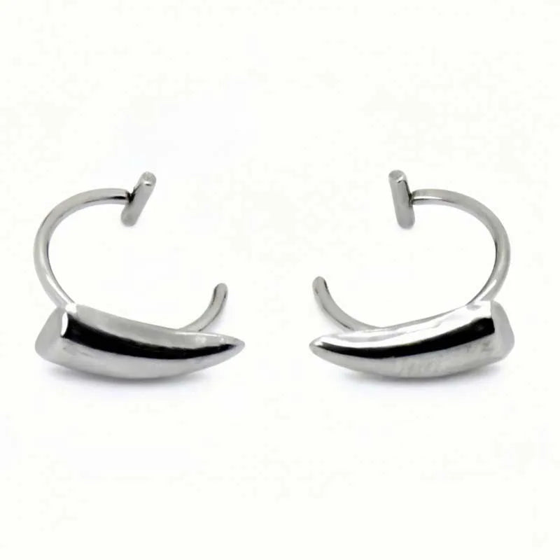 1 paire de faux piercings d’oreille en acier inoxydable, anneaux de lèvre à dents acérées, bijoux punk exagérés pour femme, bijoux de corps gothiques