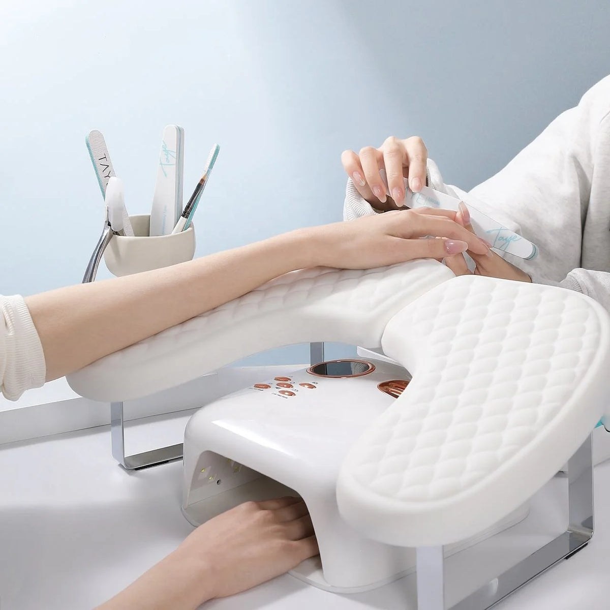 Nail Art Hand Pillow with Memory Foam Is Suitable for Nail Salons, Nail Salons at Home, and Professional Nail Tools